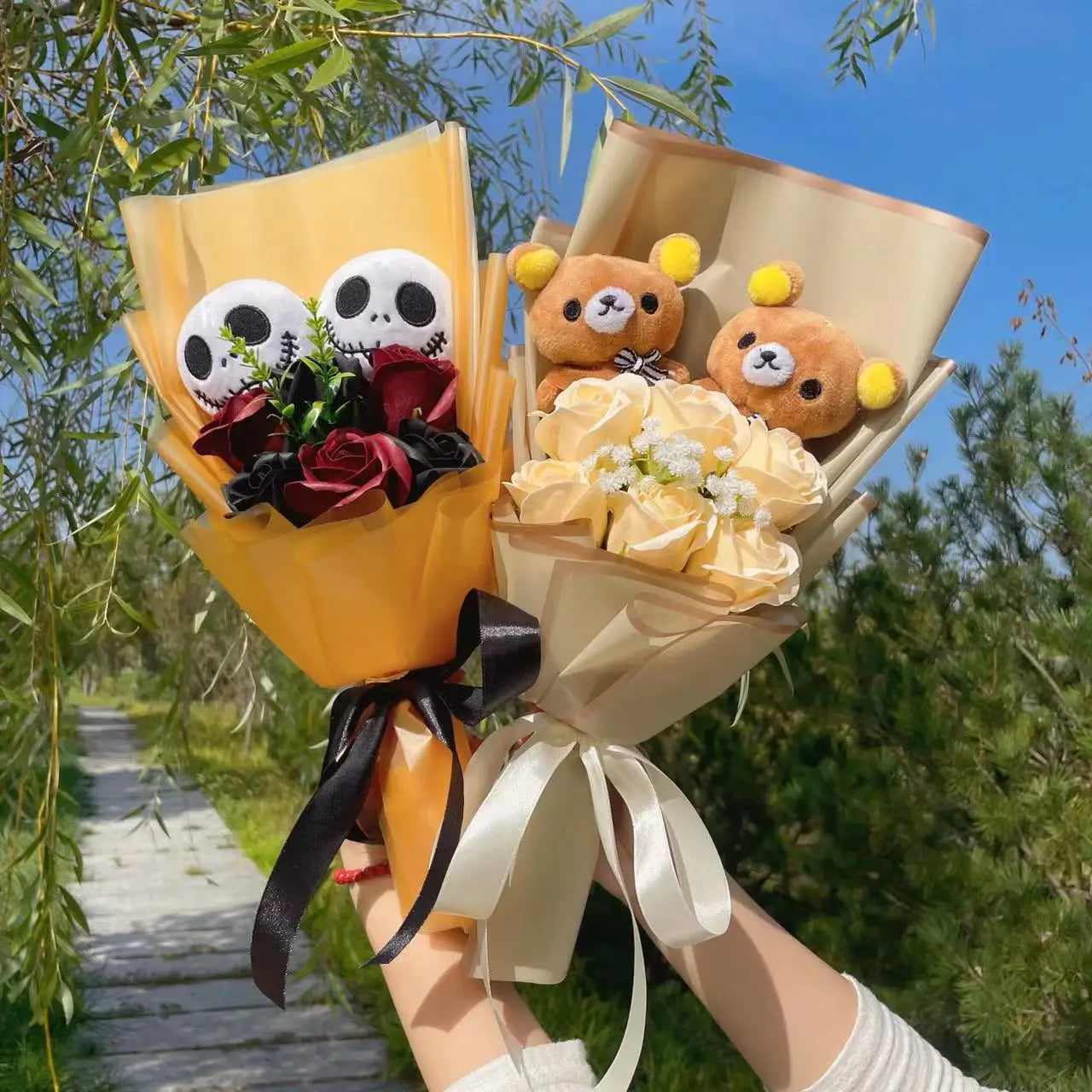 Cartoon Anime KT Cat, Stitch, Jack Skellington Plush Doll Bouquets - Perfect for Graduation, Birthday, Christmas, and Valentine’s Gifts