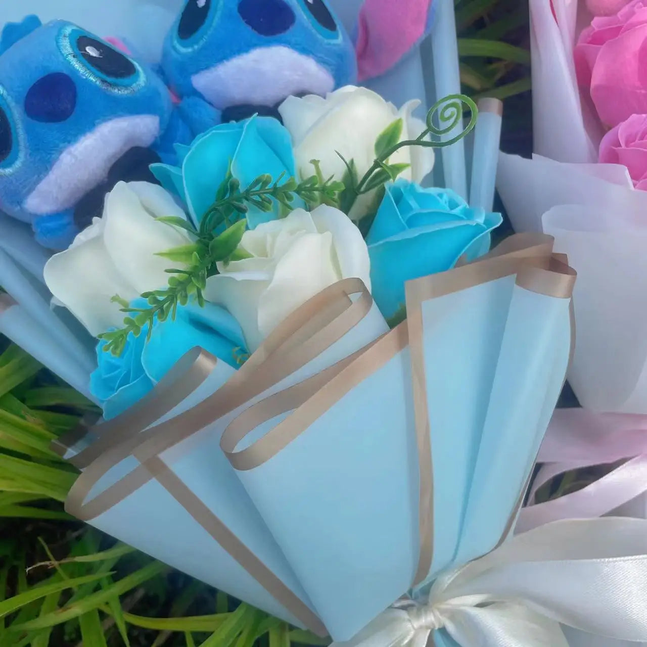 Cartoon Anime KT Cat, Stitch, Jack Skellington Plush Doll Bouquets - Perfect for Graduation, Birthday, Christmas, and Valentine’s Gifts